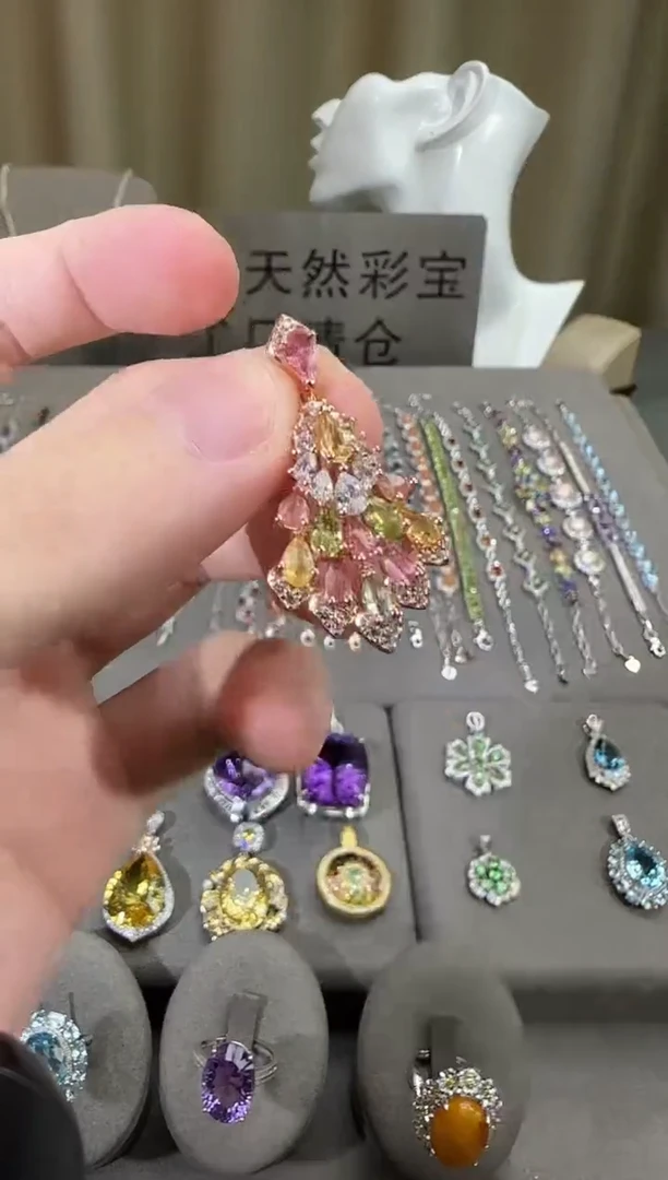 颈饰银S925镶嵌碧玺3*6mm吊坠设计款多样性发其一