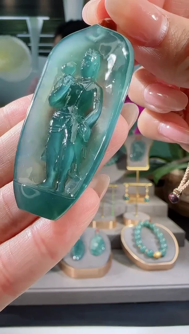 【闪购商品】翡翠吊坠(不含链)未镶嵌观音