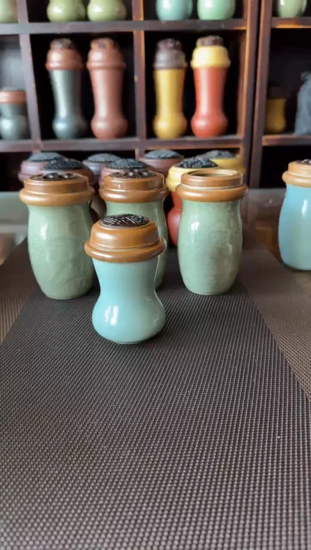 金钱扁儿天青一对