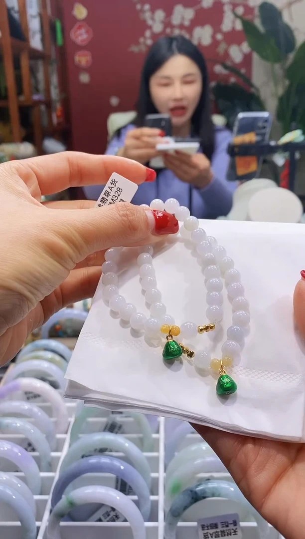 【闪购商品】翡翠手串银S925镶嵌2白冰小粽子*多样性发其一