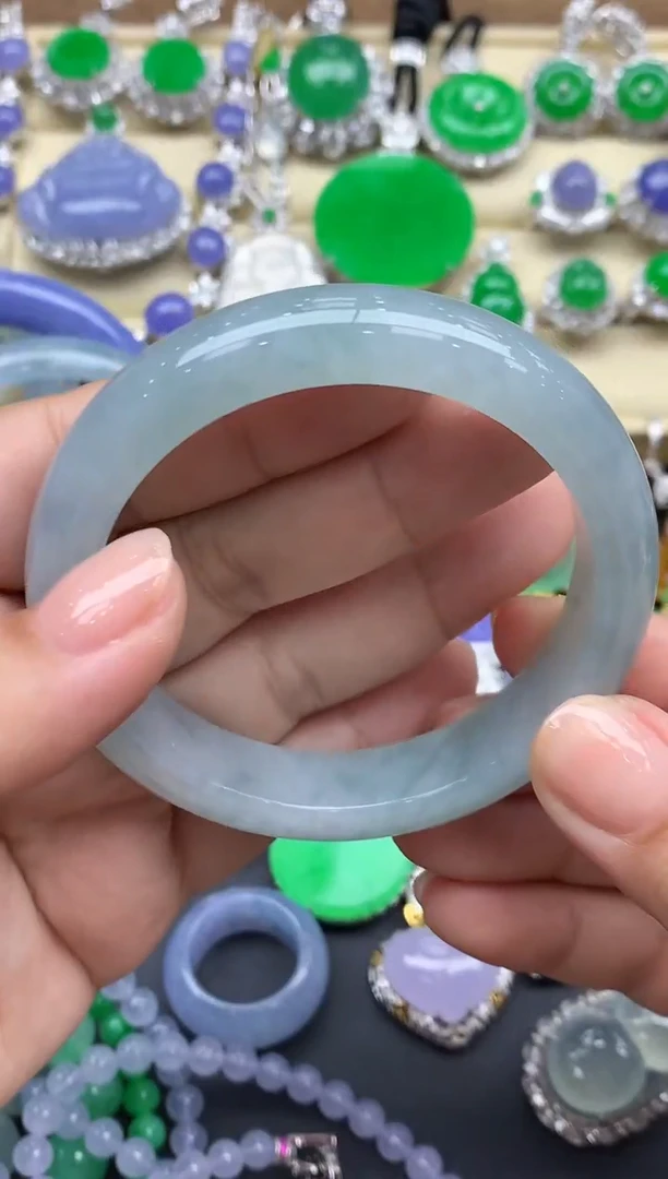 翡翠手镯未镶嵌616-春日珠宝