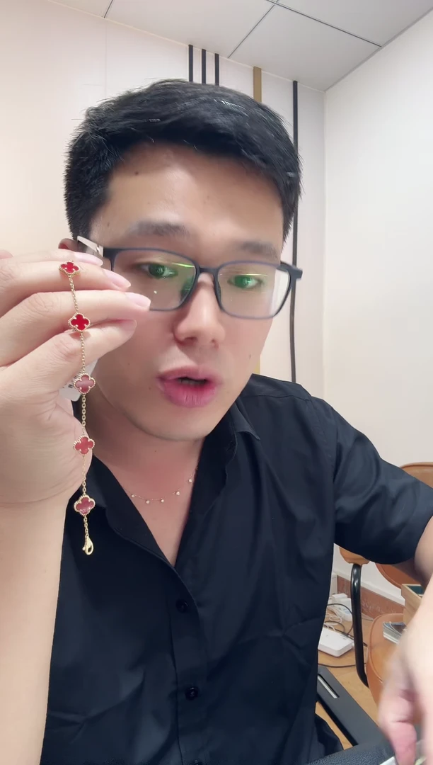 玛瑙/玉髓手链18K金镶嵌雨*红色k黄，小号五花手链GHJ