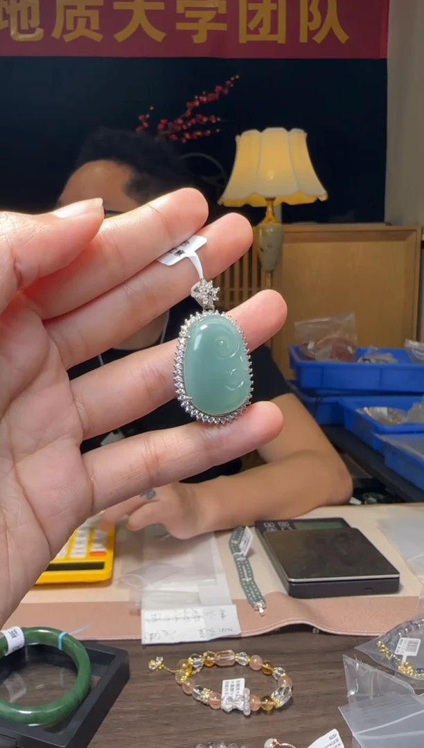 【闪购商品】翡翠吊坠(不含链)银S925镶嵌危地马拉翡翠如意