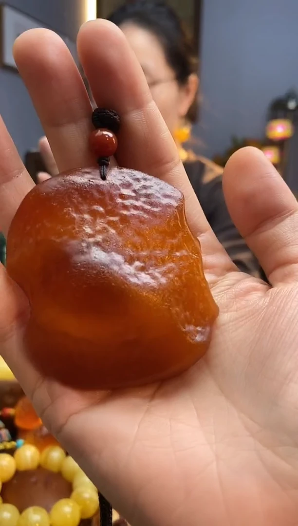 琥珀颈饰未镶嵌吊坠