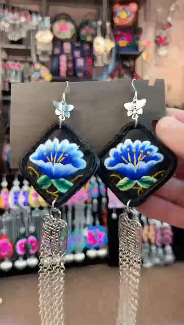 织绣民族风手工非遗老绣饰品469