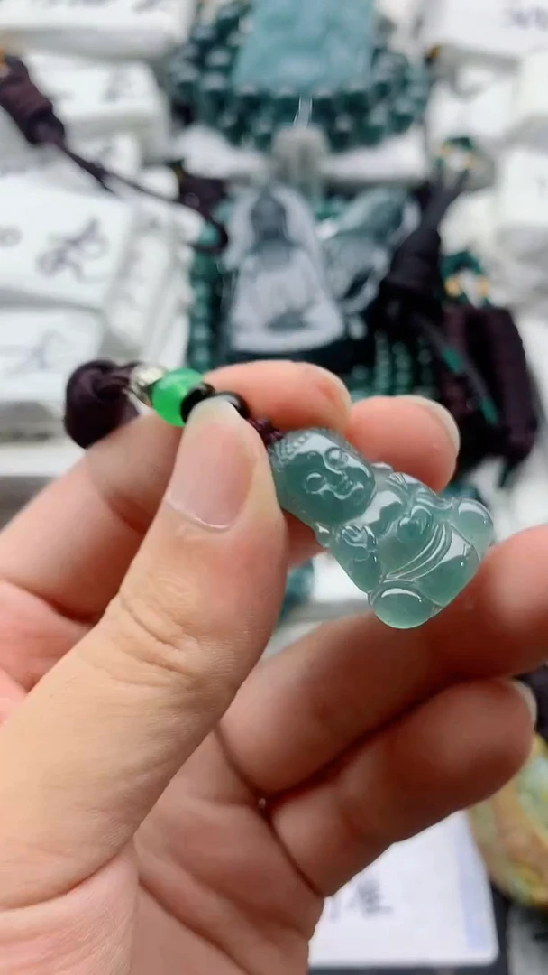 翡翠未镶嵌颈饰8888888888