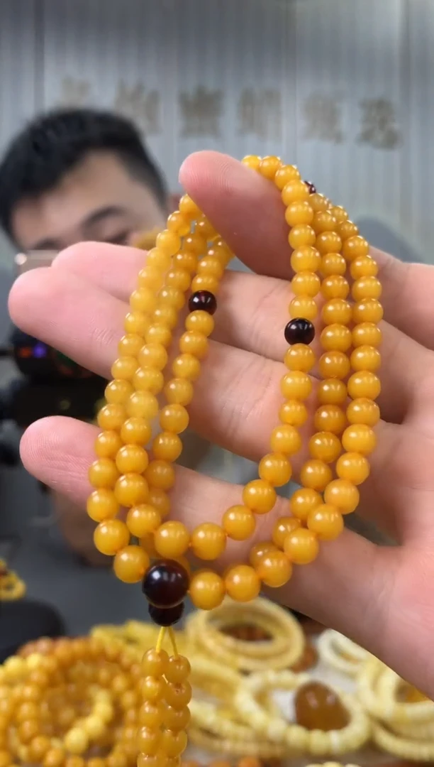 【闪购商品】琥珀裸石未镶嵌链子