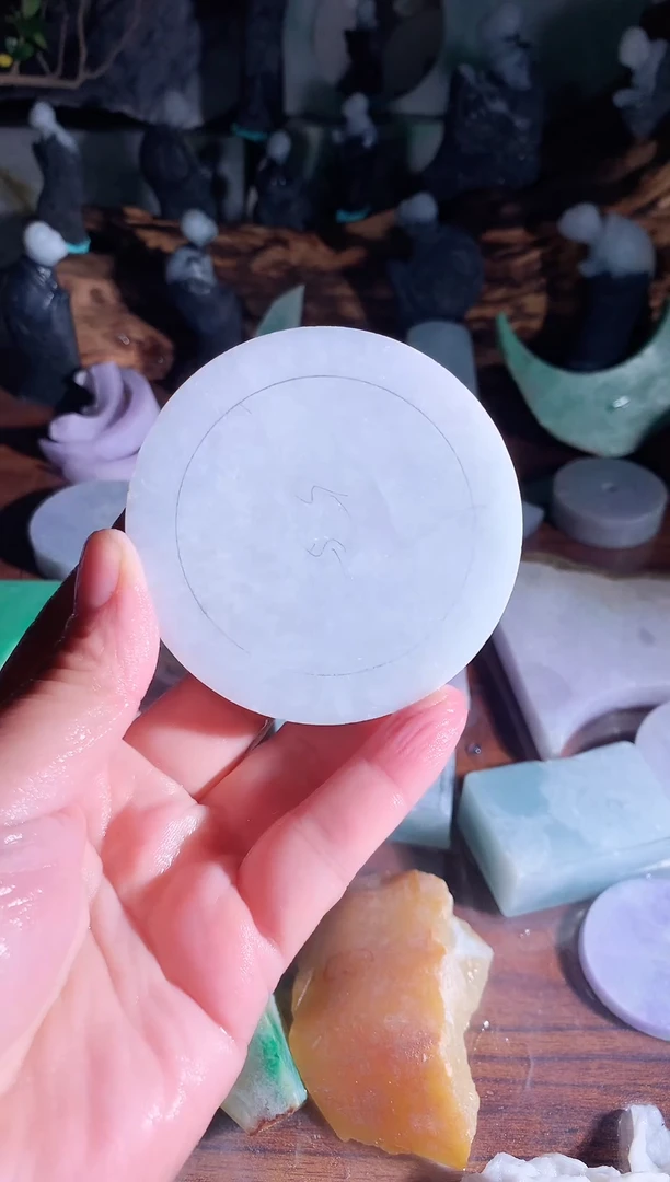 【闪购商品】翡翠吊坠(不含链)未镶嵌B16