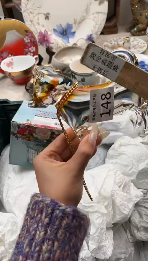 妖*•G          148