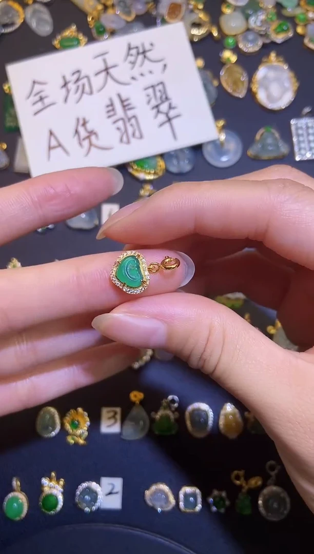翡翠银S925镶嵌吊坠(不含链)1