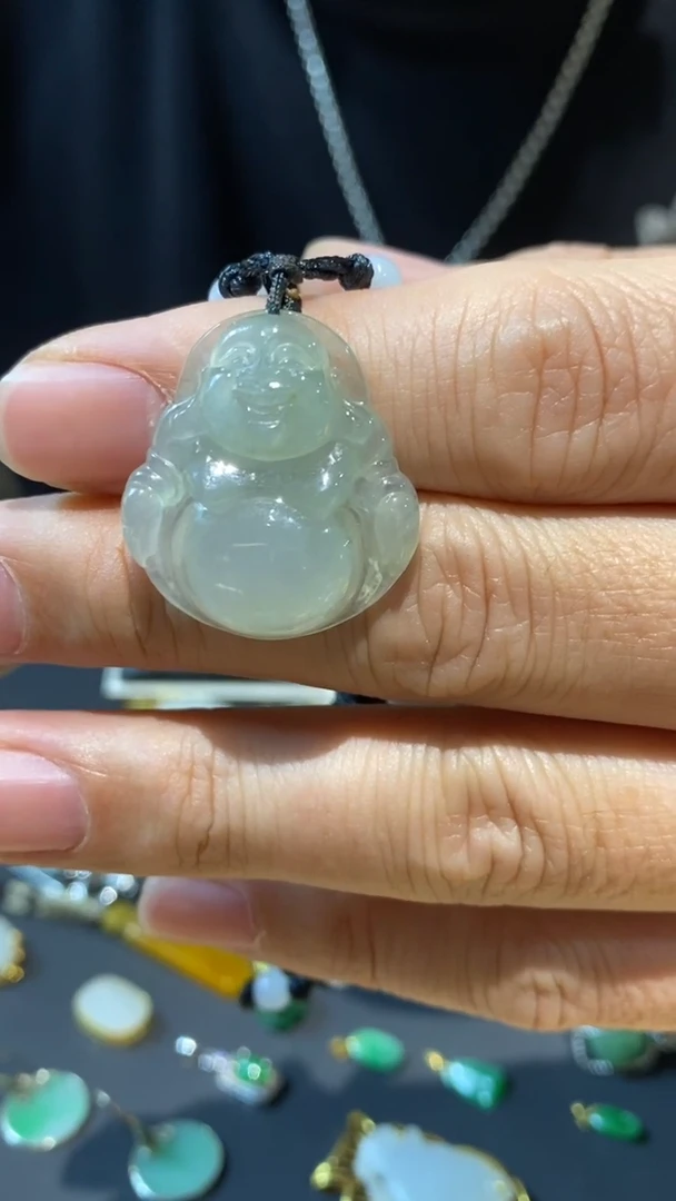 吊坠(不含链)未镶嵌翡翠冰佛公
