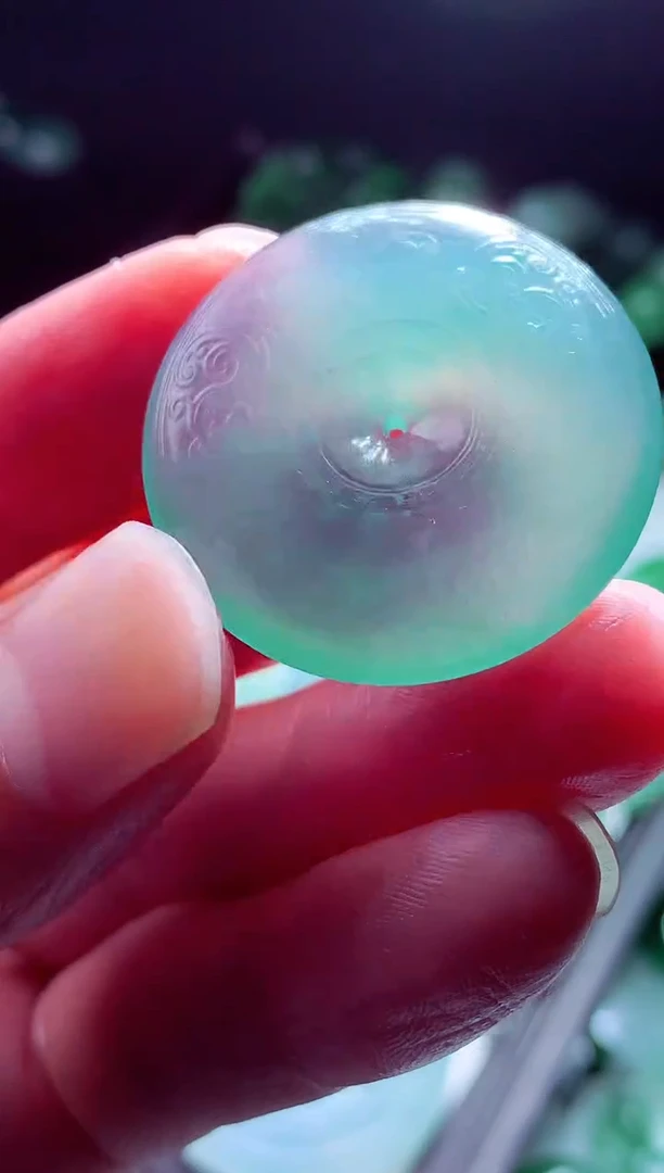 未镶嵌定制翡翠故*?翡翠毛货定制