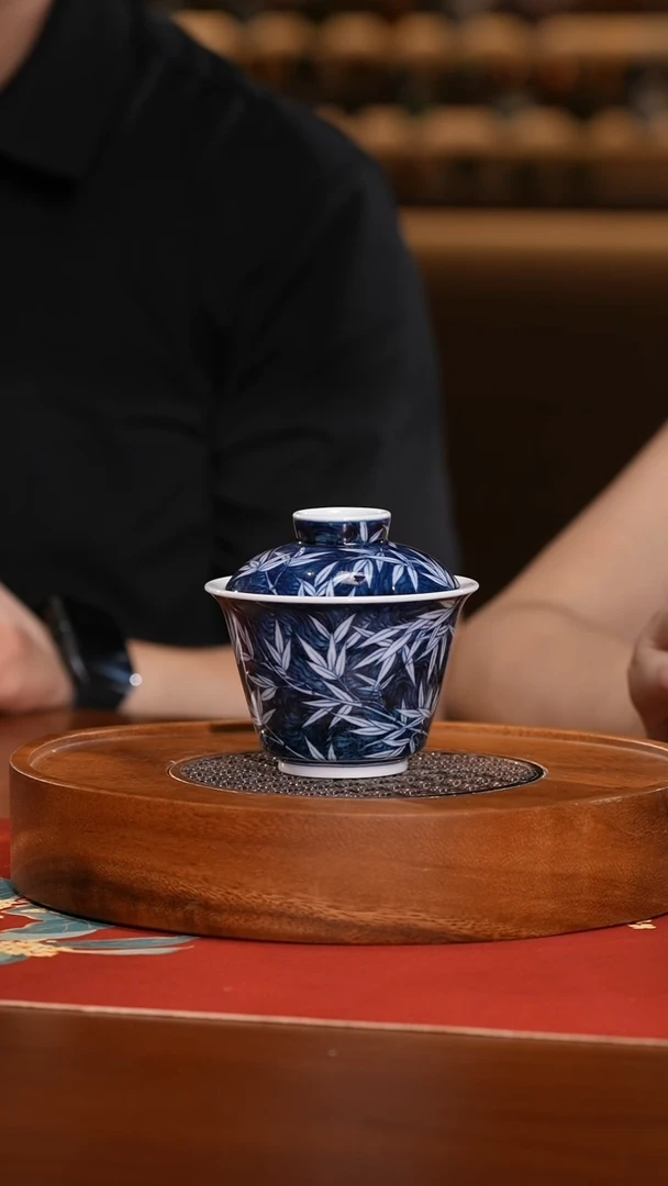 LXT33雨后清风摇影雪竹盖碗110c