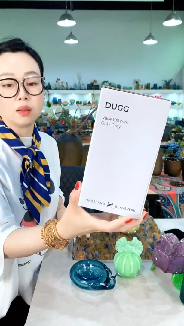 高30口11紫身菊口瓶