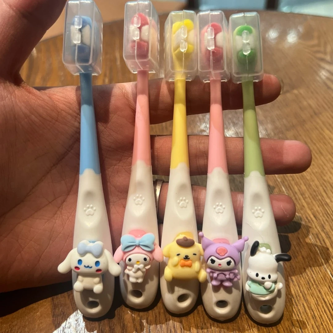 三丽鸥儿童牙刷软毛护齿万毛牙刷超细超柔2-6-12学生宝宝乳牙刷