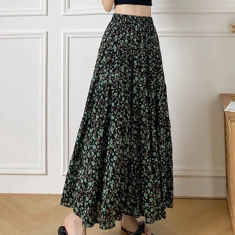 淡雅春秋新款绿色碎花雪纺中长款半身裙高腰A字气质百搭款休闲风