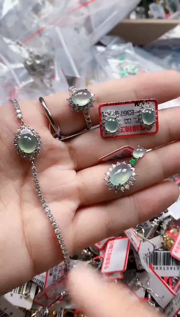 银S925镶嵌戒指翡翠天然A货缅甸翡翠