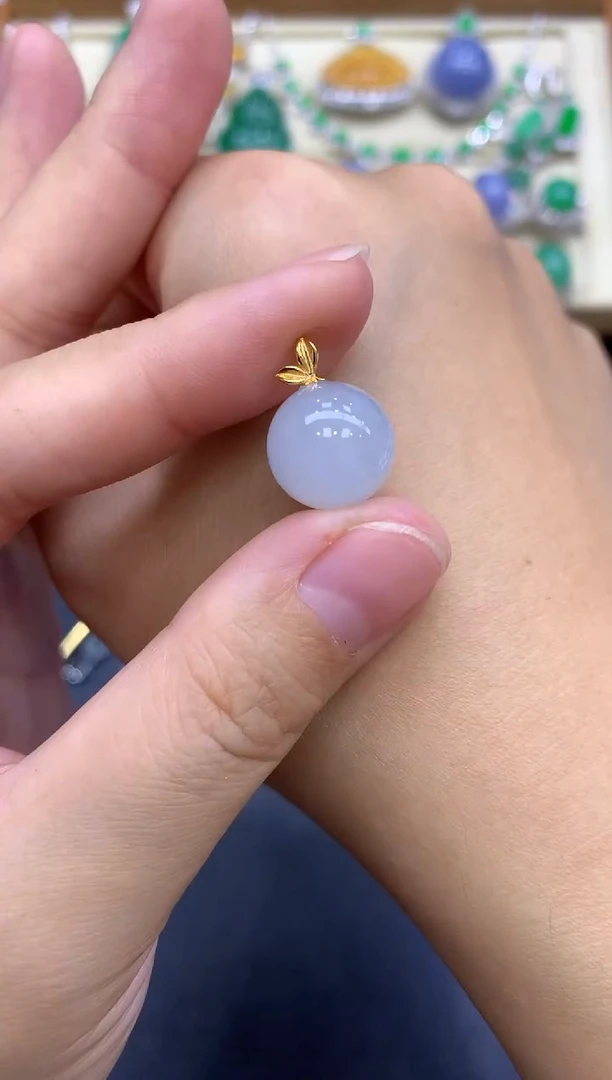 颈饰18K金镶嵌翡翠160-中国好珍宝