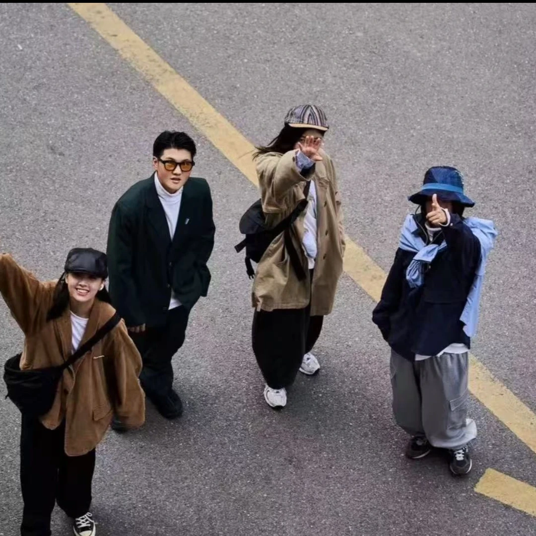 小马刺绣春款行政夹克