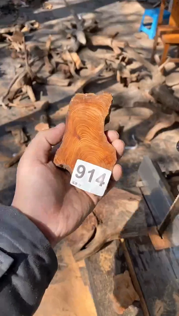 【闪购商品】柏木太行陈化崖柏（津诚林）切片