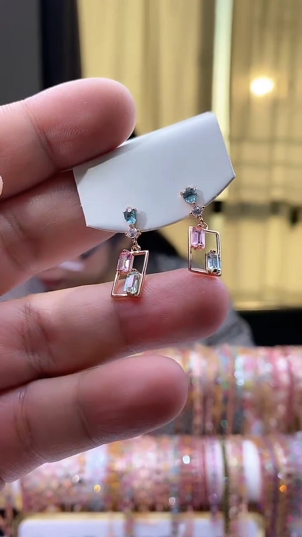 【闪购商品】碧玺耳钉银S925镶嵌543.54354354