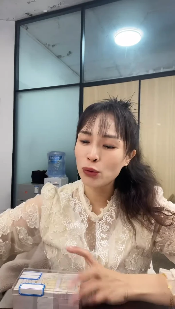 枣木M, 05，鸡血红冠，LO83723001