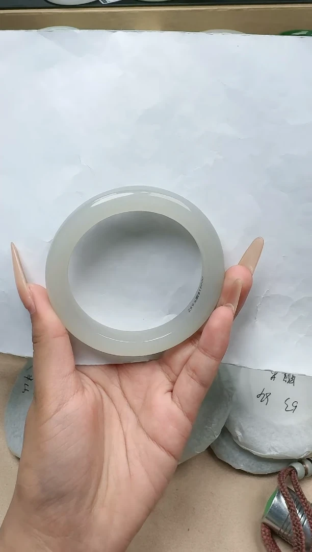 【闪购商品】和田玉手镯未镶嵌59.5圈口YY