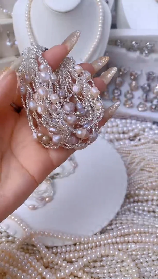 【闪购商品】淡水珍珠颈饰未镶嵌E02