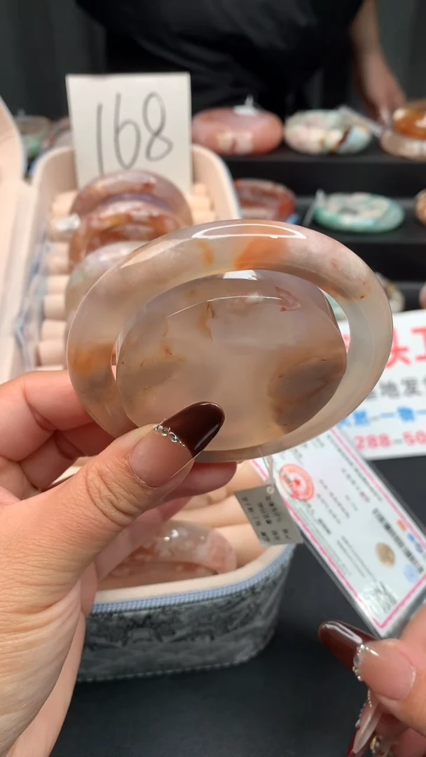 未镶嵌手镯石英质玉（59圈口）赠送镯心