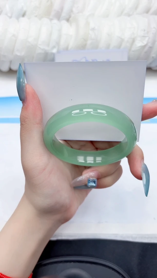 石英质玉手镯未镶嵌48-58