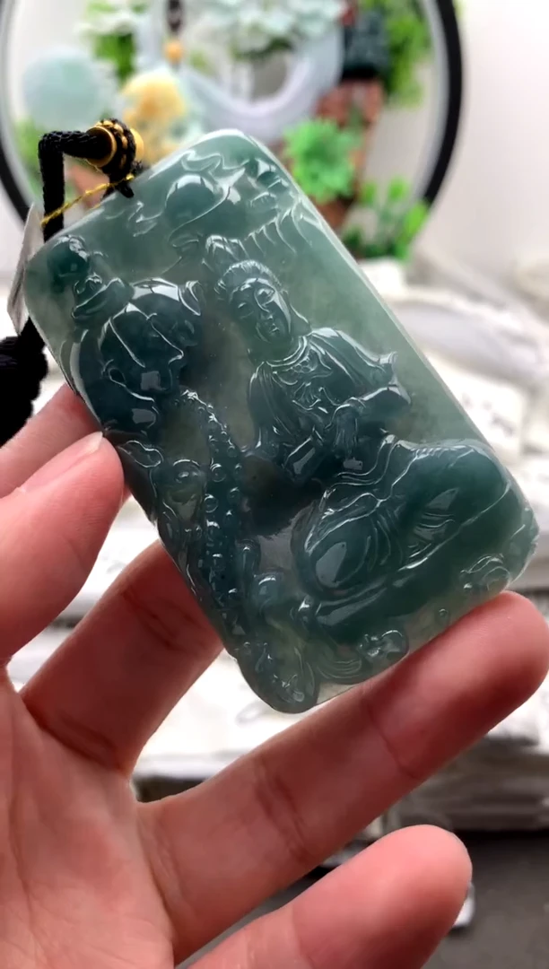 【闪购商品】翡翠颈饰未镶嵌观音