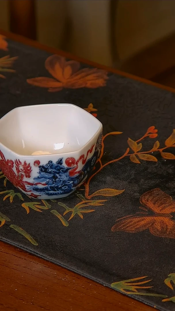 杯手工手绘杯杯很美丽
