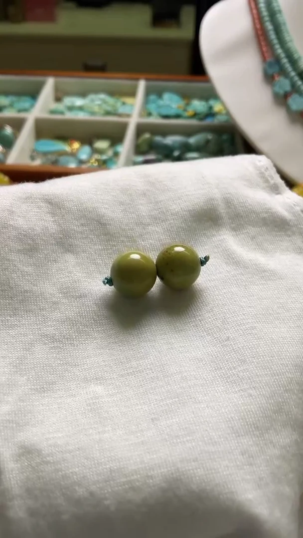 未镶嵌绿松石珠宝奇石10.4mm对珠