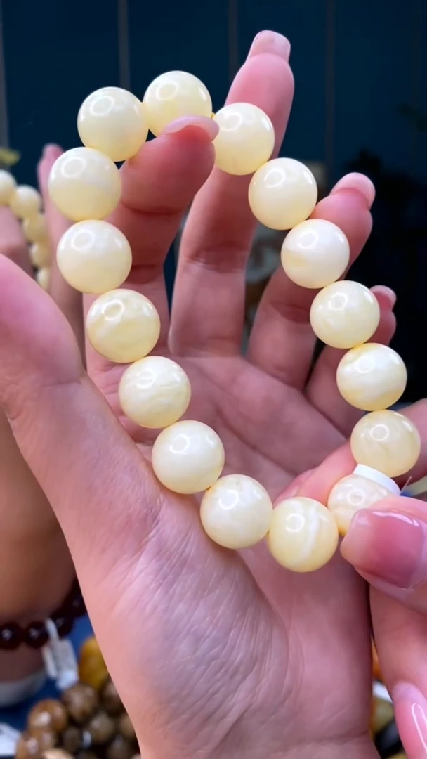 裸石琥珀未镶嵌11/21多样性发其一196