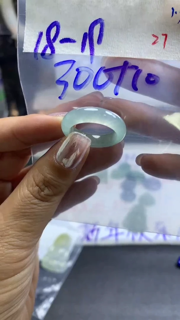 未镶嵌定制翡翠毛货需精细抛光拍一发一