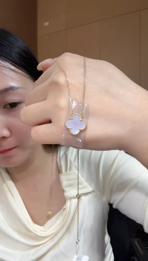 【闪购商品】贝壳（贝母）套链18K金镶嵌 白色k黄，四叶草套链GHJ25版