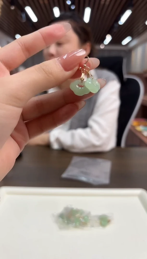 14K金镶嵌和田玉耳饰DIY款E869
