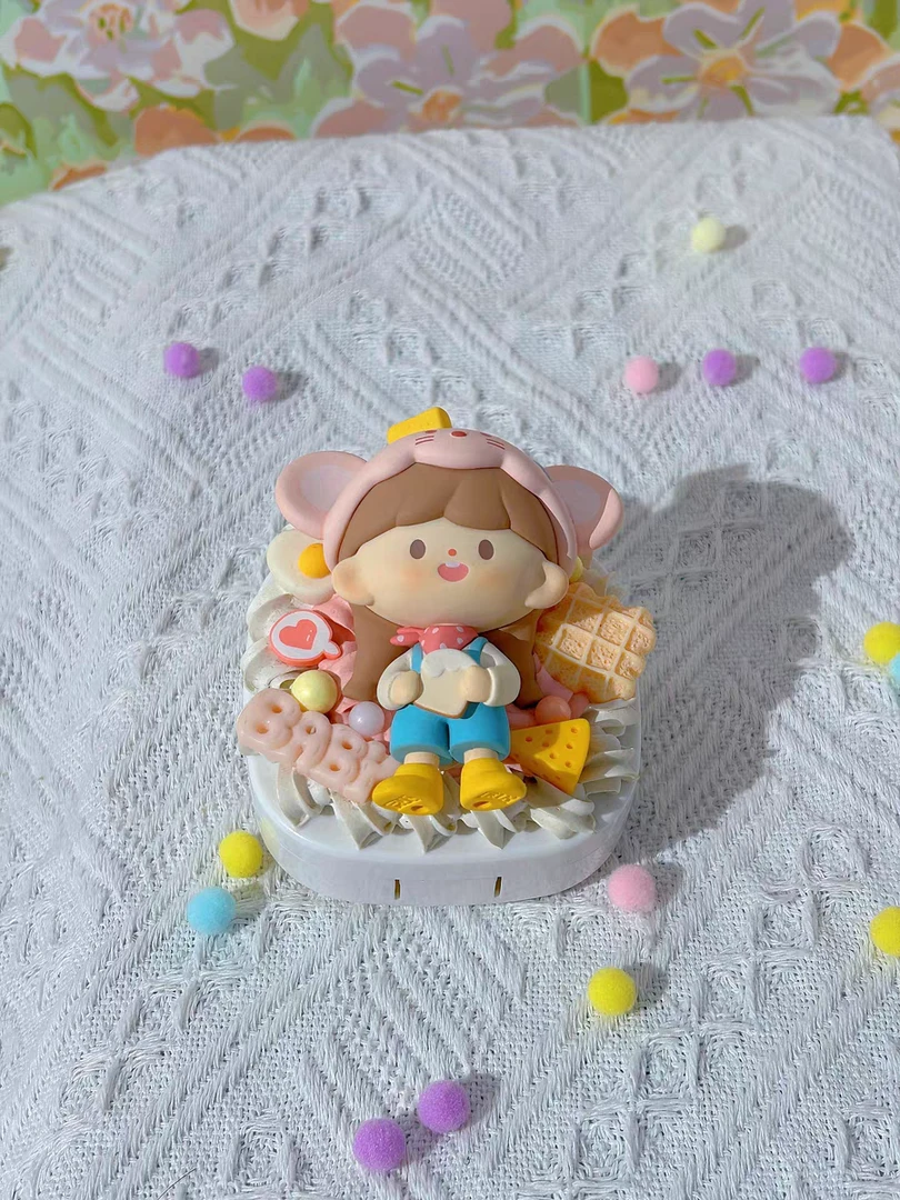 【美瞳盒】:时尚潮流潮玩卓大王美瞳盒(内含有镜子)