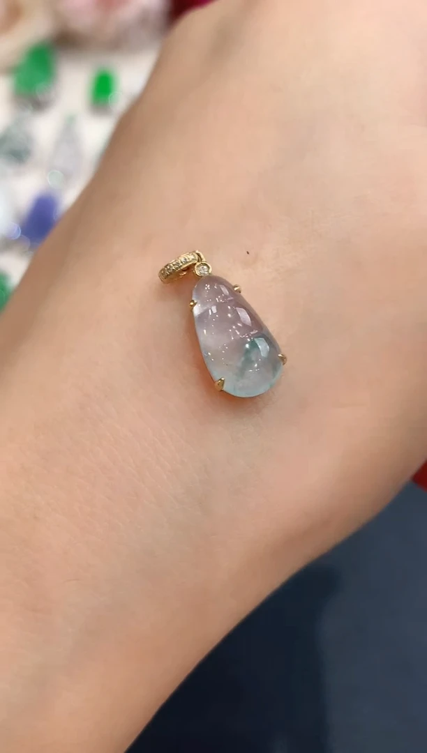 吊坠(不含链)18K金镶嵌翡翠a19