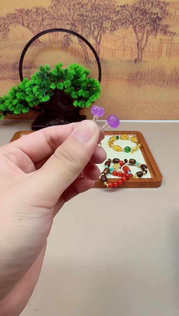 翡翠14K金镶嵌耳饰E97
