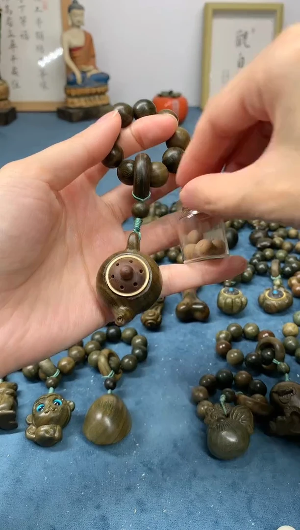 【闪购商品】维腊木（绿檀）把件把把壶香囊 送1瓶香丸