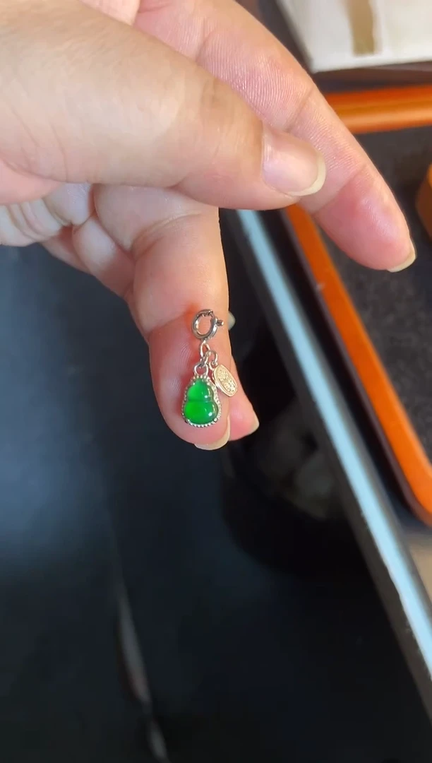 吊坠(不含链)银S925镶嵌翡翠1