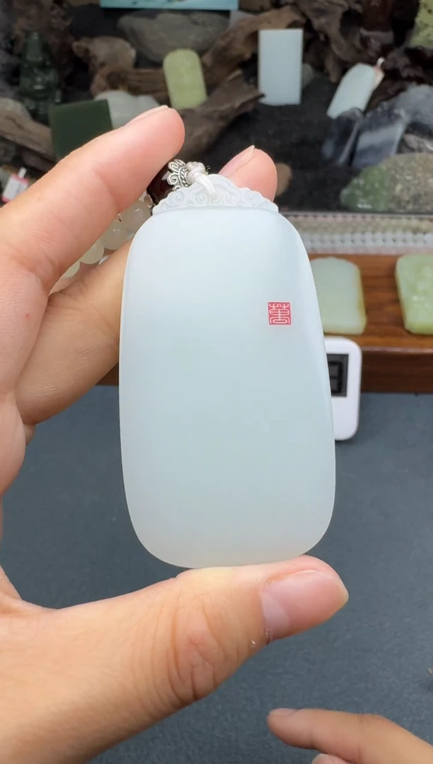 和田玉未镶嵌颈饰5