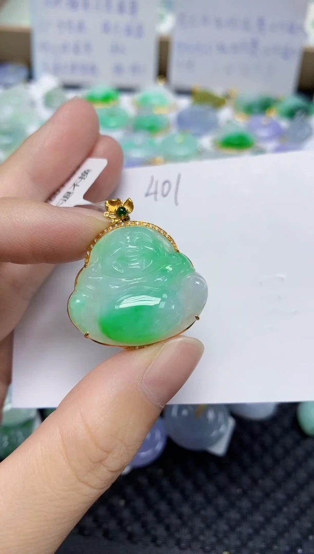翡翠18K金镶嵌颈饰天然缅甸翡翠A货