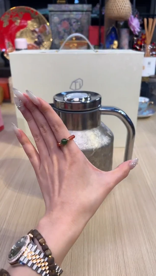 97FJ纯钛焖壶-银色