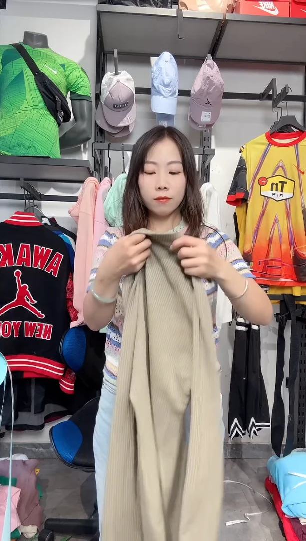 1109编码 瑕疵款直播间过款为准 尺码M