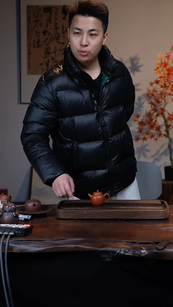 【闪购商品】紫砂茶壶刻绘恋红尘