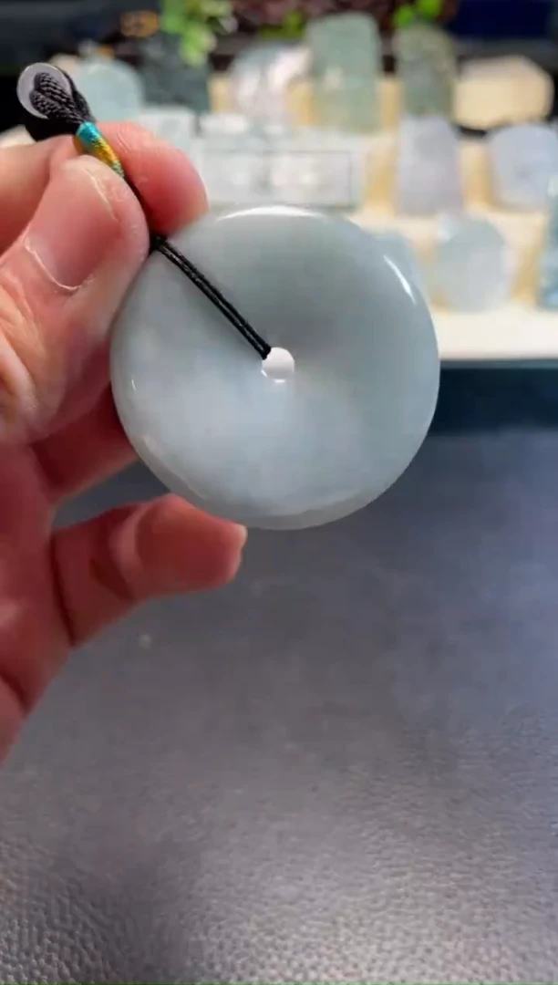 颈饰未镶嵌翡翠11/28/138