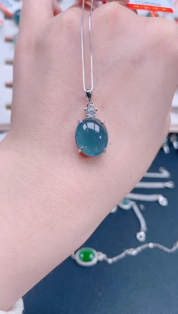 颈饰银S925镶嵌翡翠天然翡翠