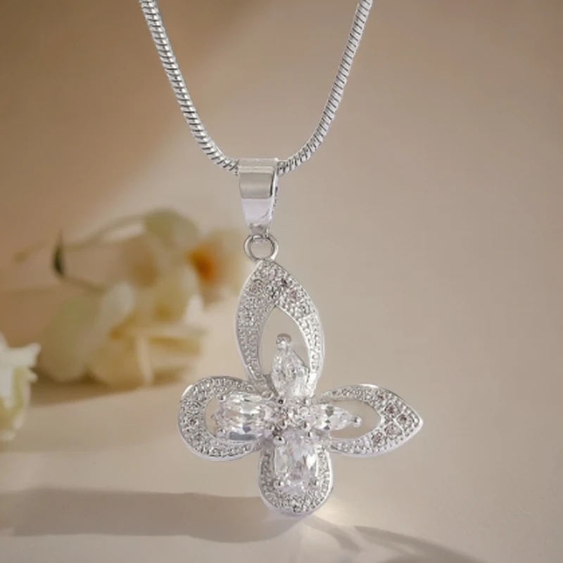 铜合金项链 A247-简约气质四叶草锆石项链